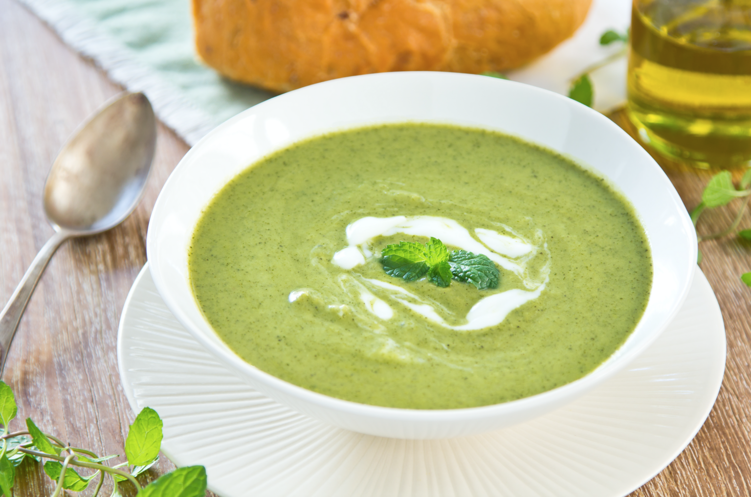 Creamy Pea and Mint Soup | Slimming World Friendly Recipe ...