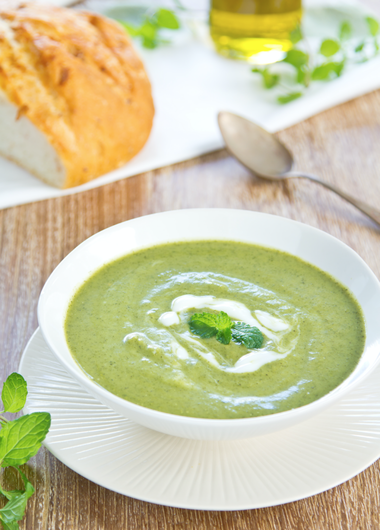 Creamy Pea and Mint Soup Slimming World Friendly Recipe Slimming Recipes Creamy Pea and Mint Soup Slimming World Friendly Recipe Slimming Recipes