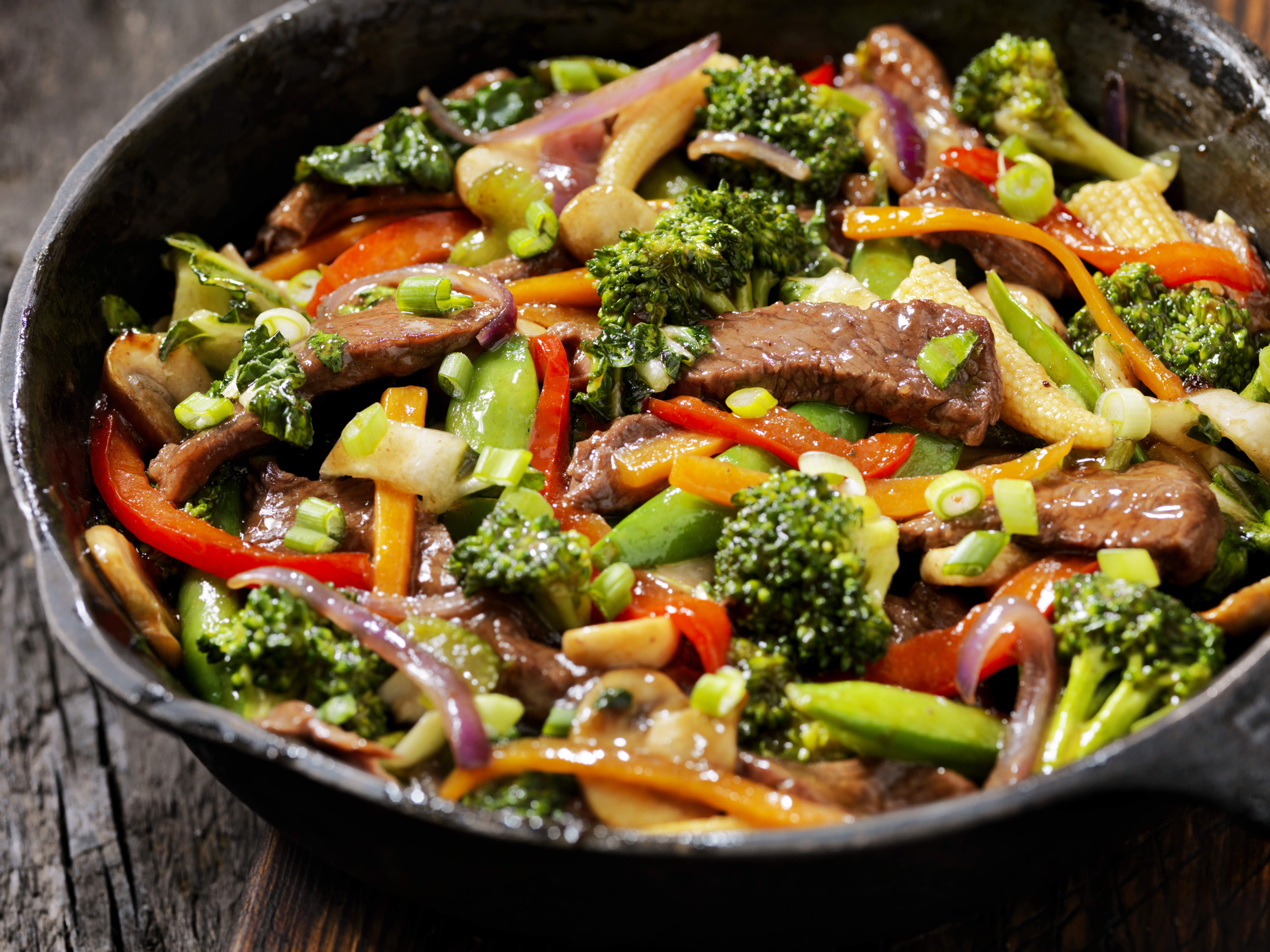 Syn Free Beef Stir Fry | Slimming World Recipe - Fatgirlskinny.net ...