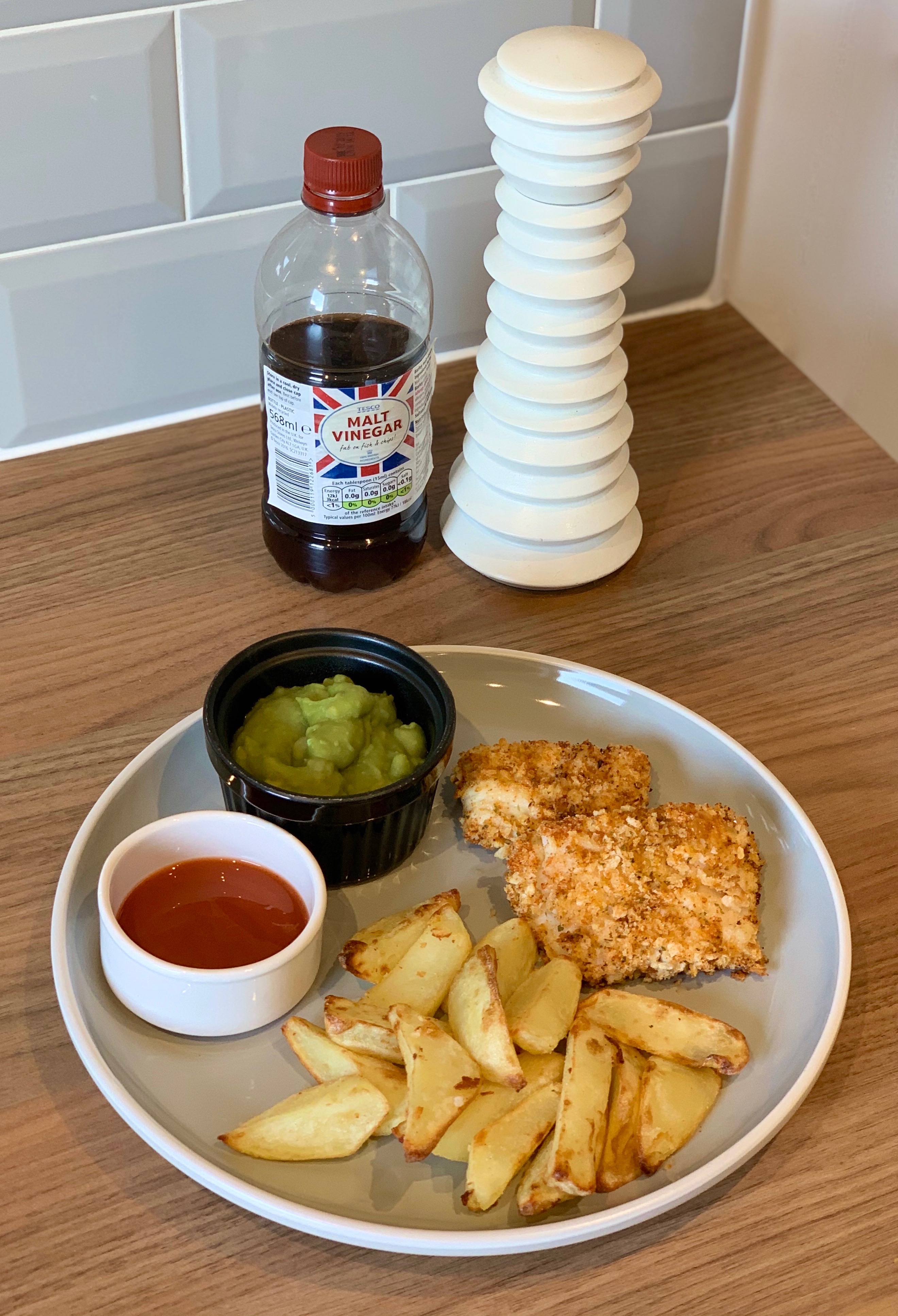 BAKED FISH AND CHIPS HEALTHY SLIMMING RECIPE