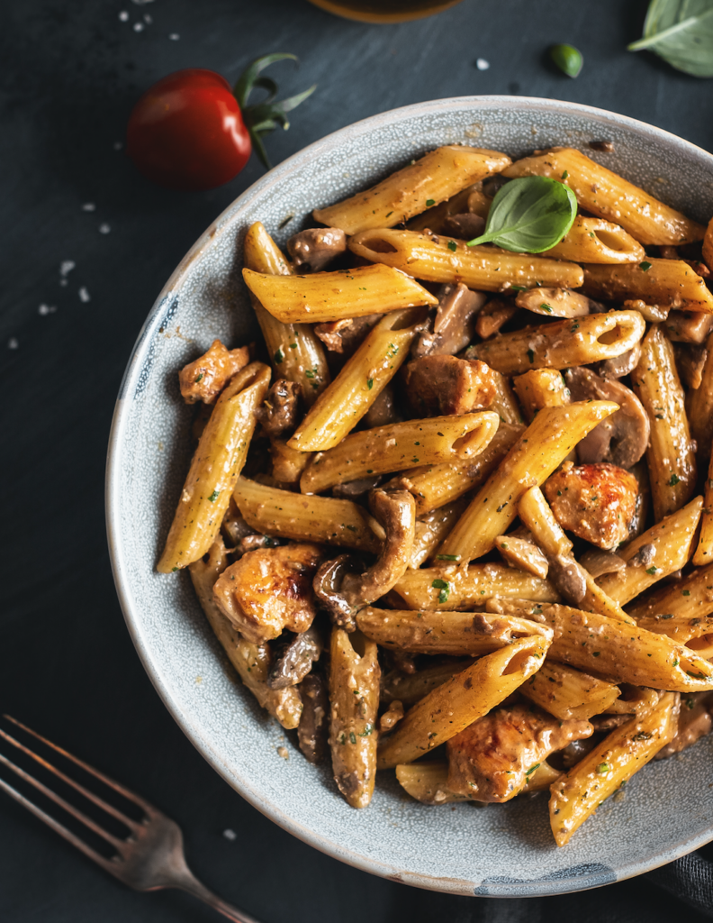 GARLIC MUSHROOM PASTA | HEALTHY SLIMMING RECIPE - Fatgirlskinny.net