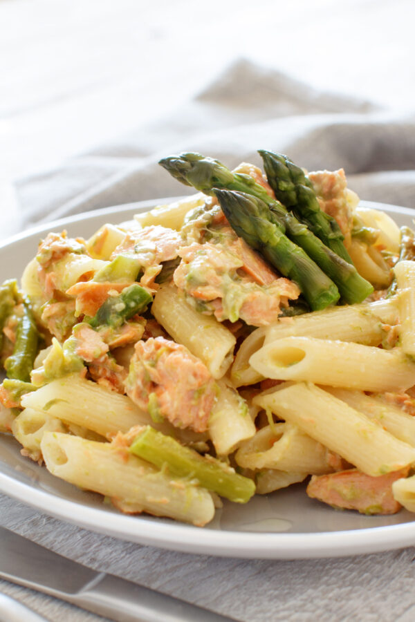 Asparagus and Salmon Penne Pasta Slimming Recipes